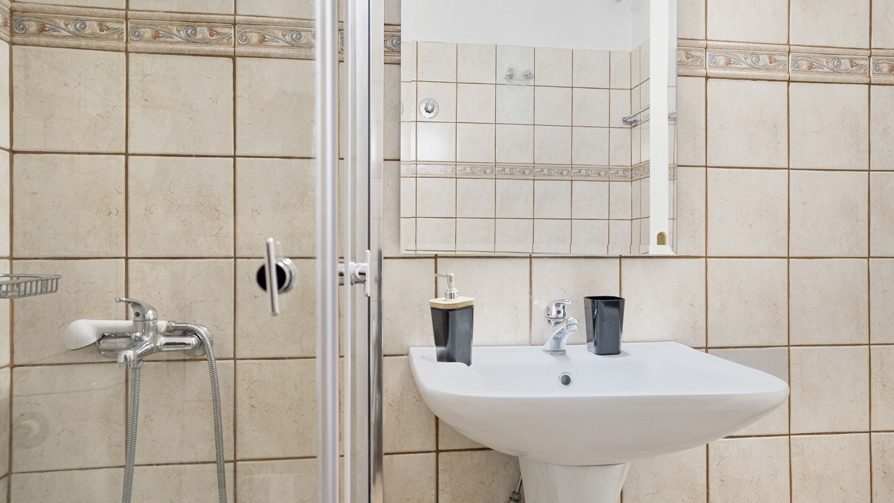 Photo of Bathroom in Kalata