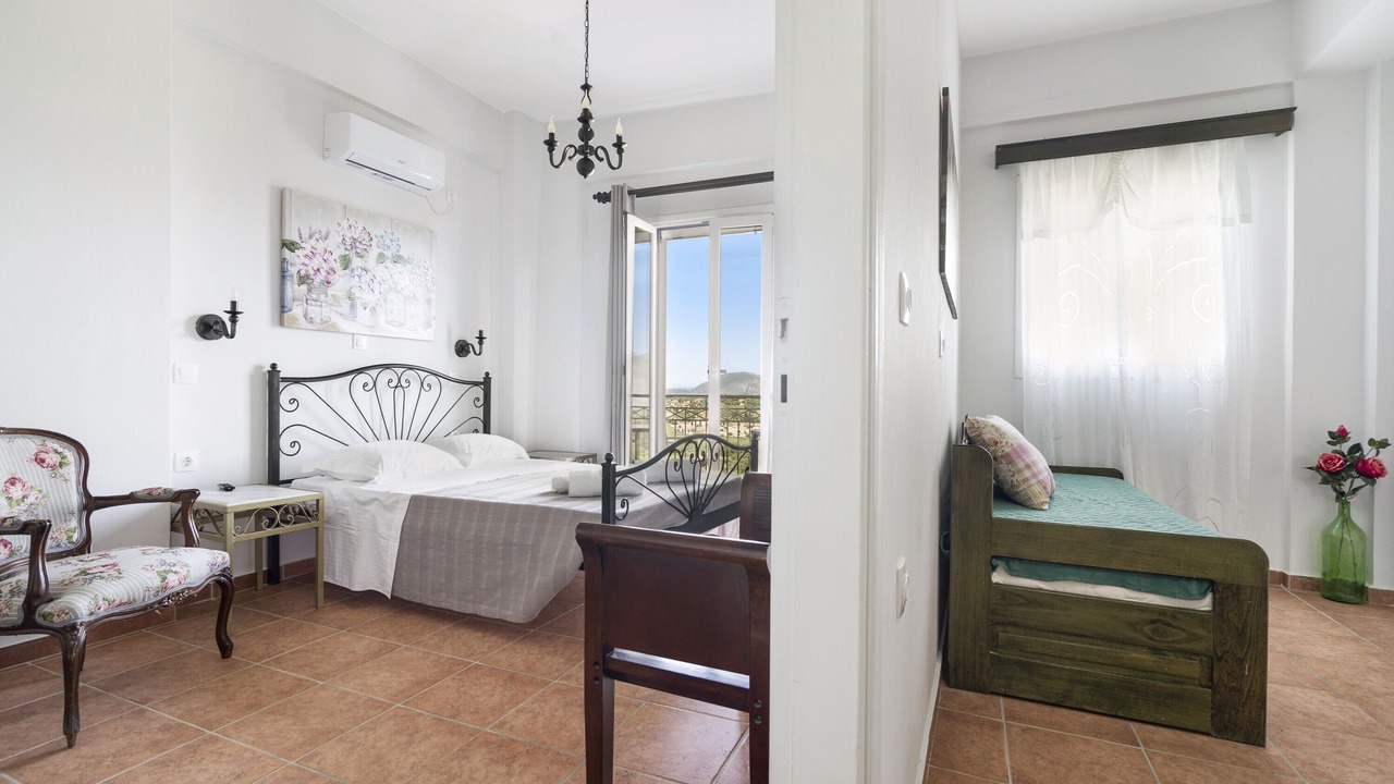 Photo of Bedroom in Kalata