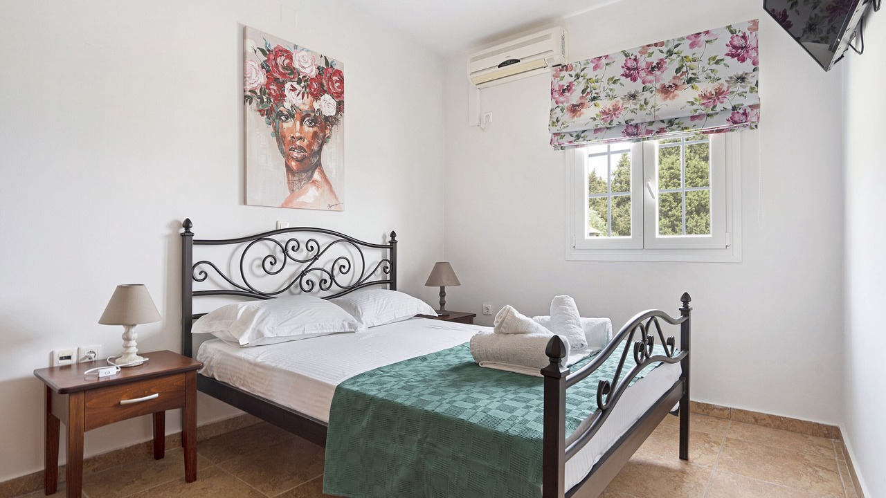 Photo of Bedroom in Kalata