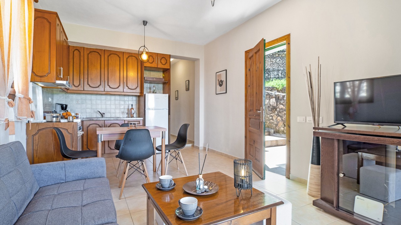 Photo of Livingroom in Frinion