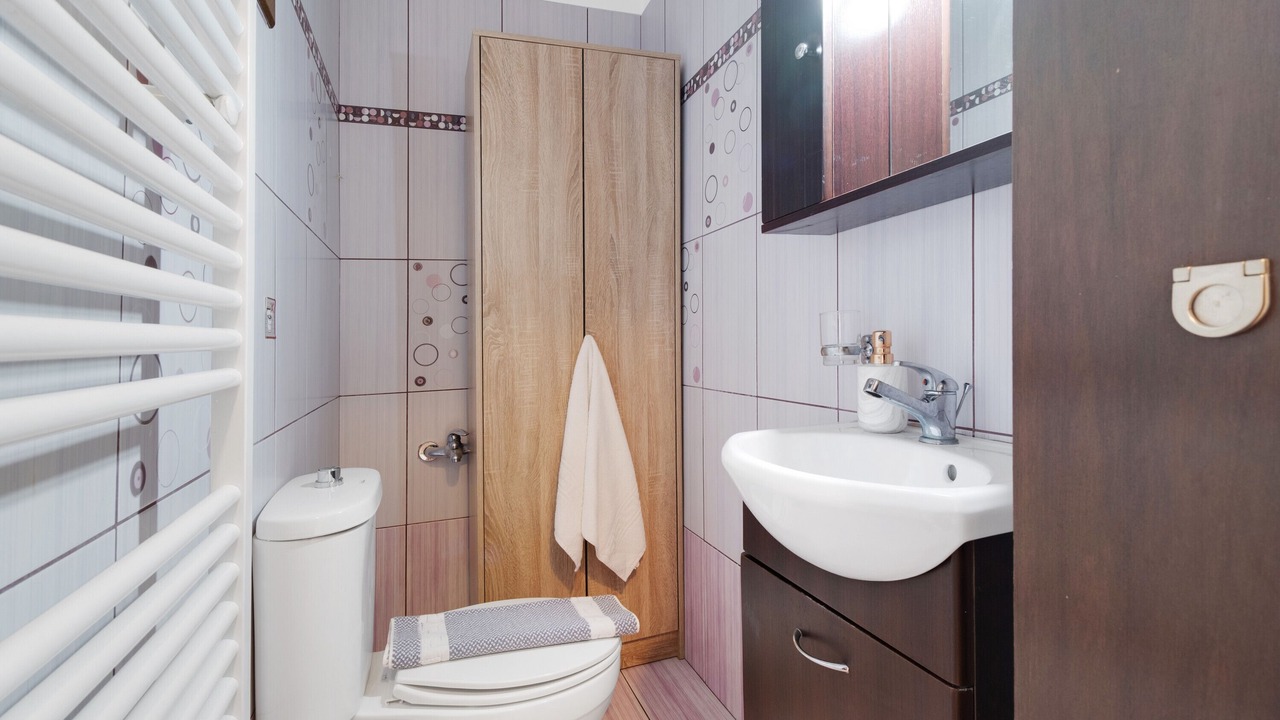 Photo of Bathroom in Frinion
