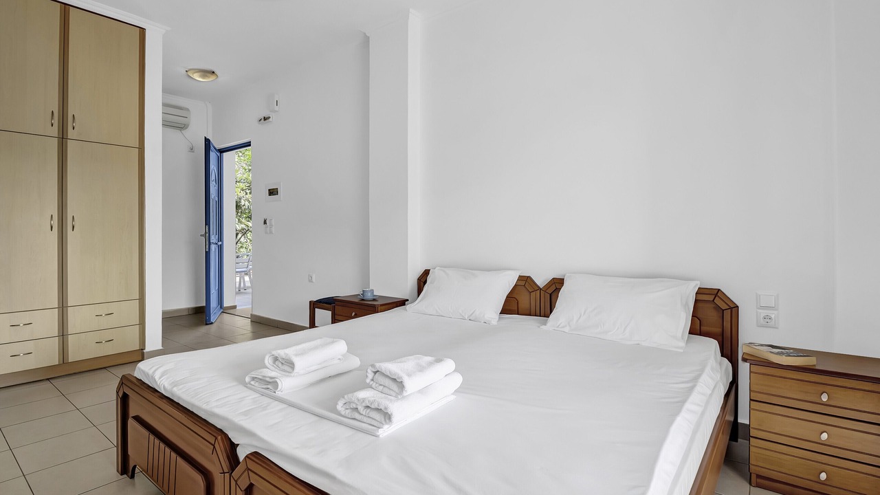 Photo of Bedroom in Pondi