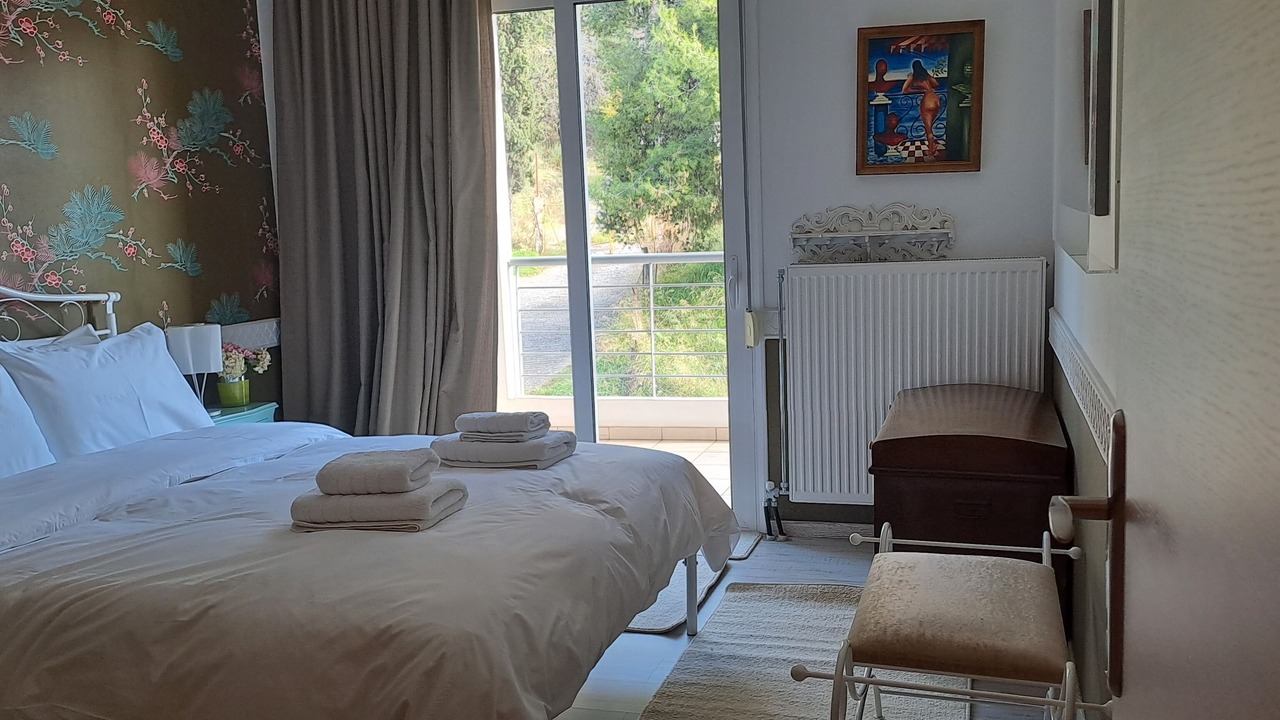 Photo of Bedroom in Volos City Centre