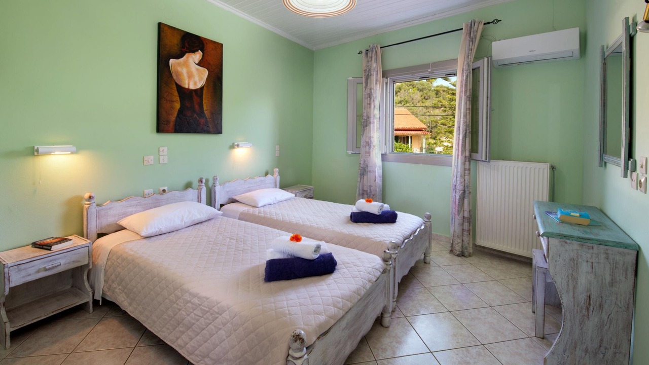 Photo of Bedroom in Longos