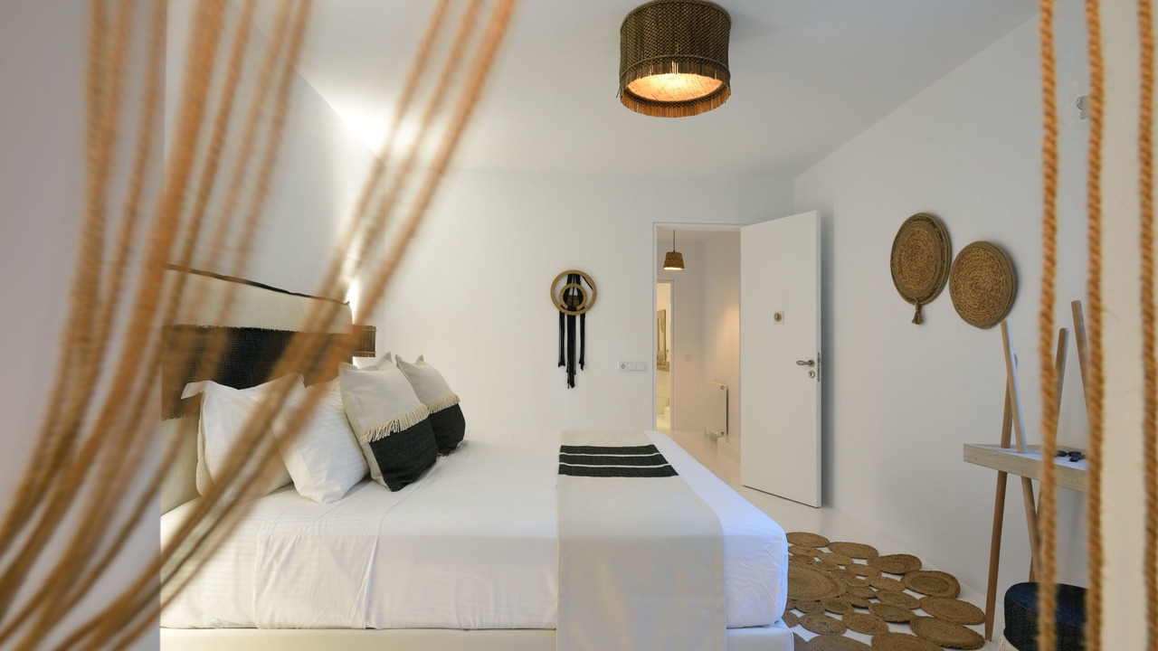 Photo of Bedroom in Ampelas
