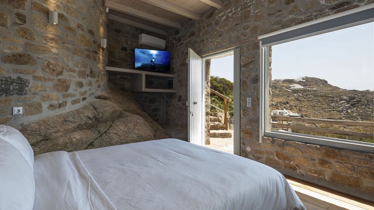 Photo of Bedroom in Tourlos