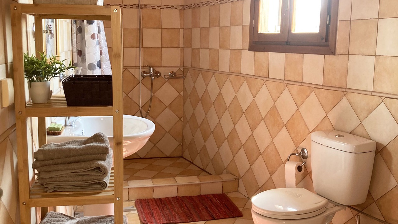Photo of Bathroom in Pefki