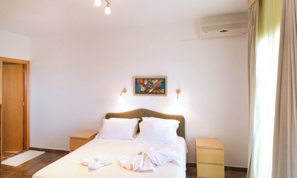 Photo of Bedroom in Lefkos
