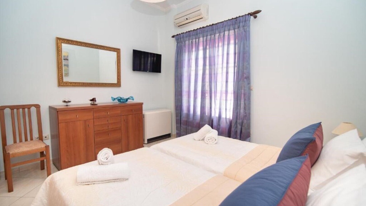 Photo of Bedroom in Vathy