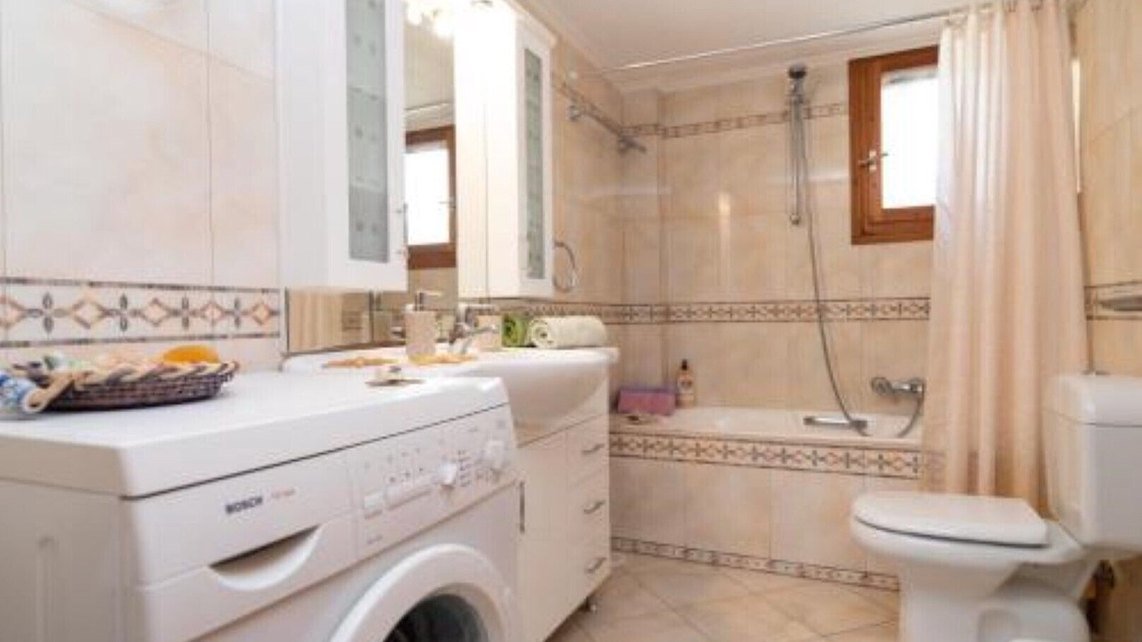 Photo of Bathroom in Vathy