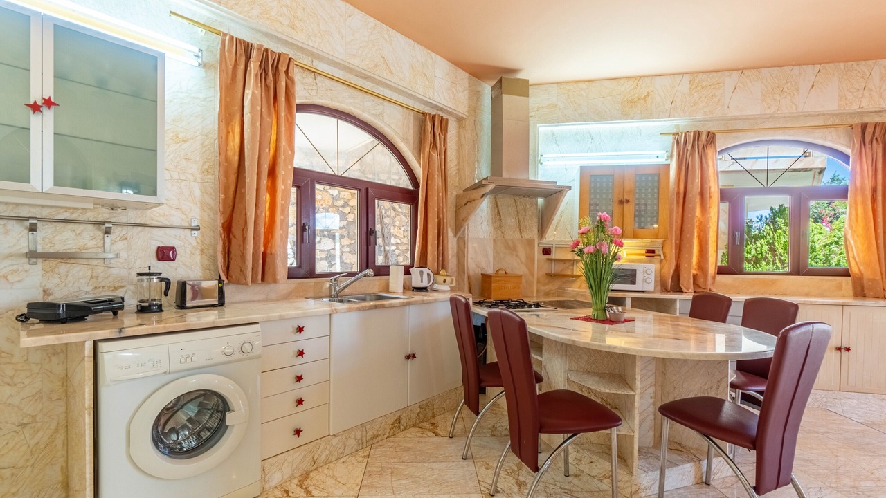 Photo of Kitchen in Gaios