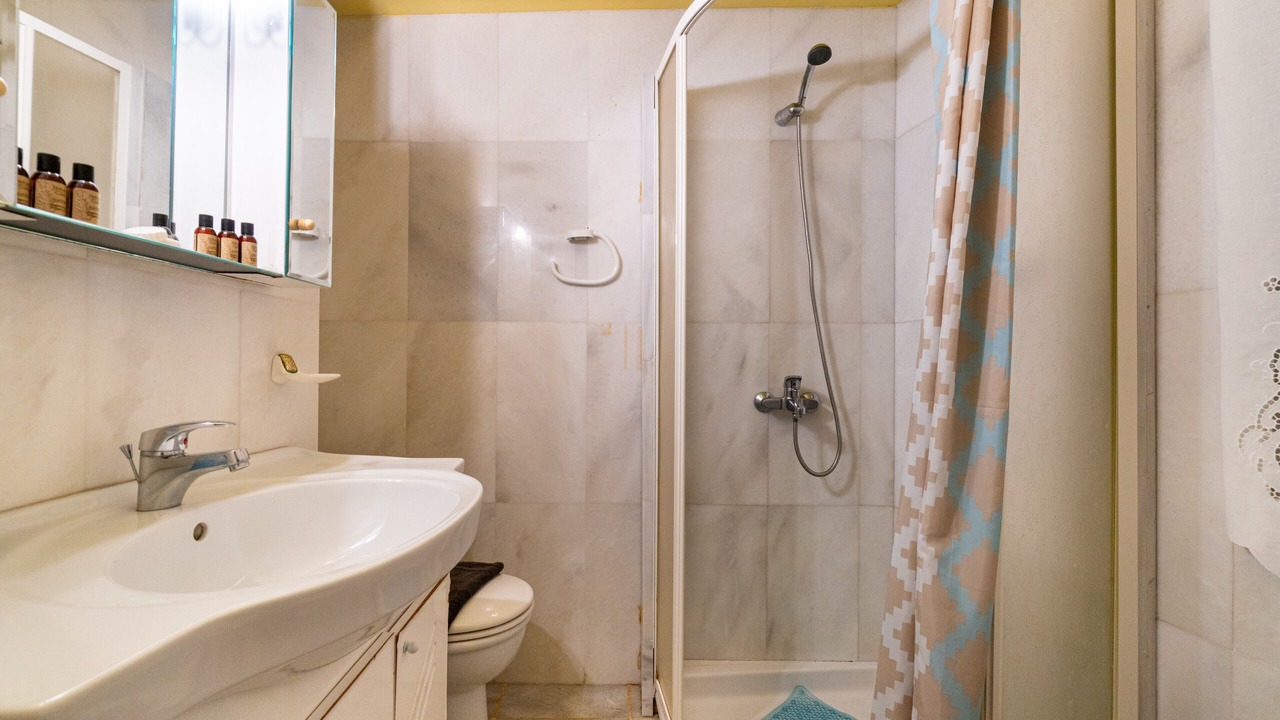 Photo of Bathroom in Gaios