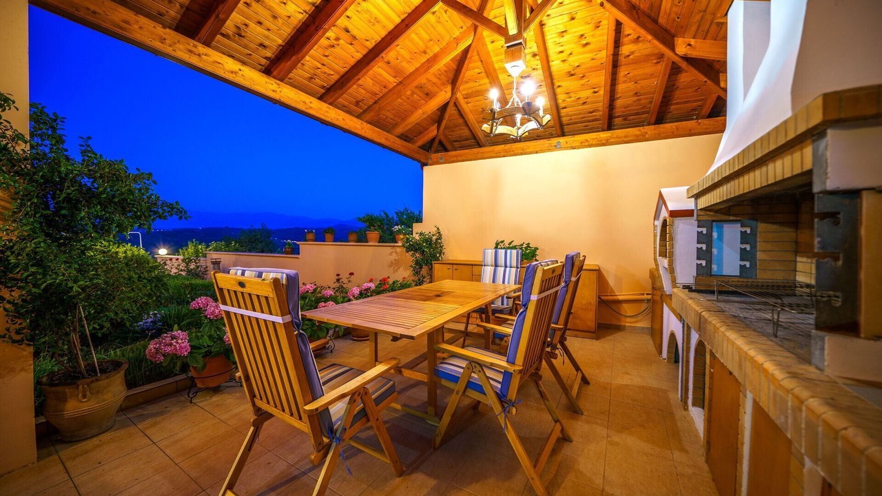 Photo of Outdoor in Polemarchi