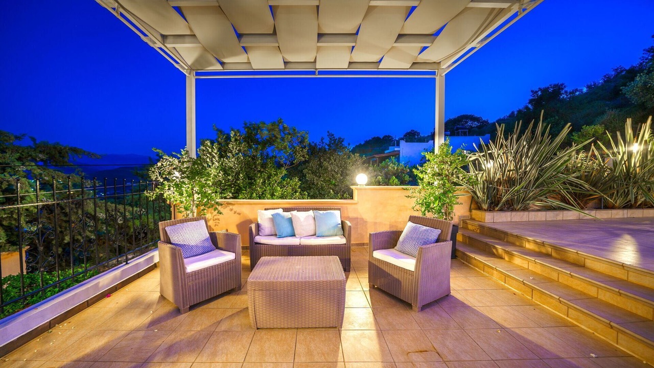 Photo of Patio Balcony in Polemarchi