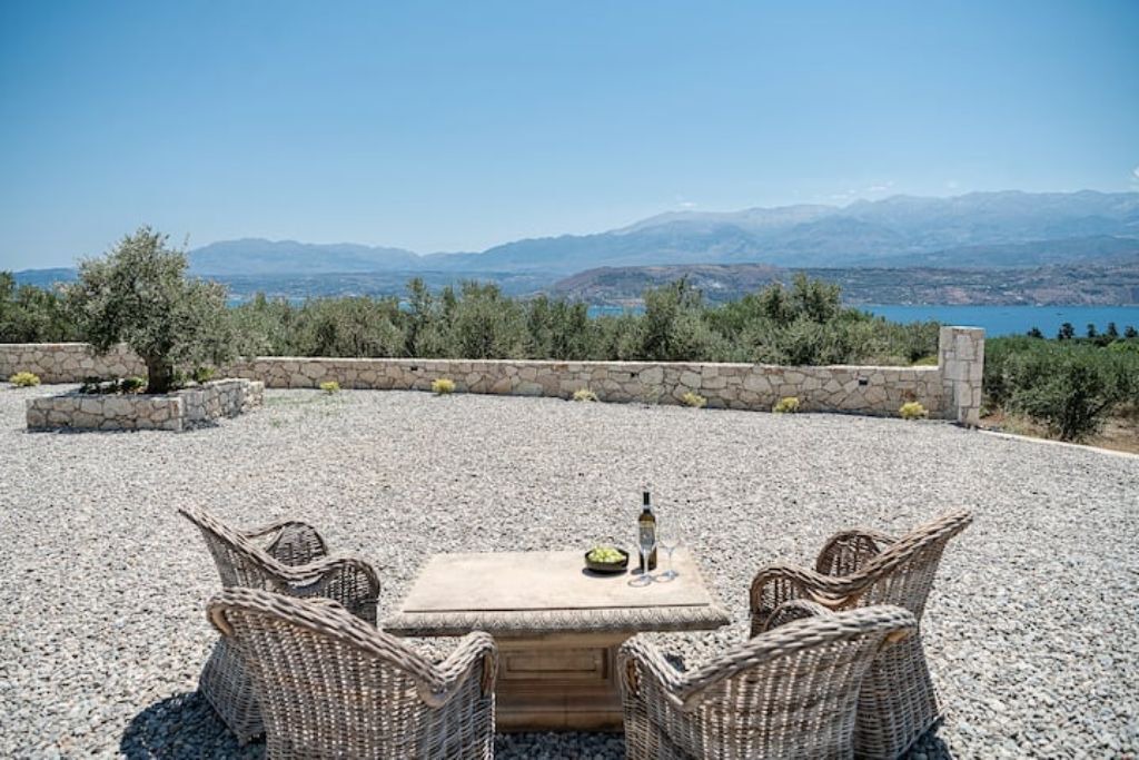 Photo of Outdoor in Sternes