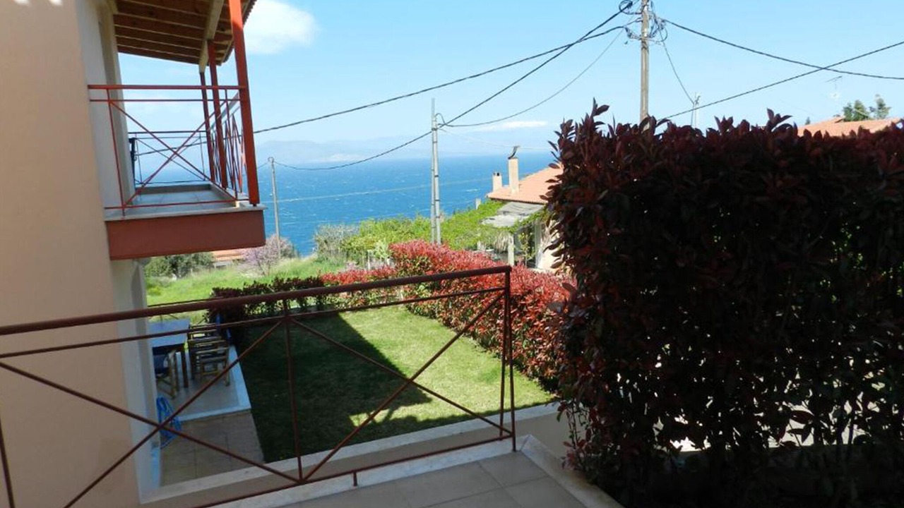 Photo of Patio Balcony in Sarakiniko