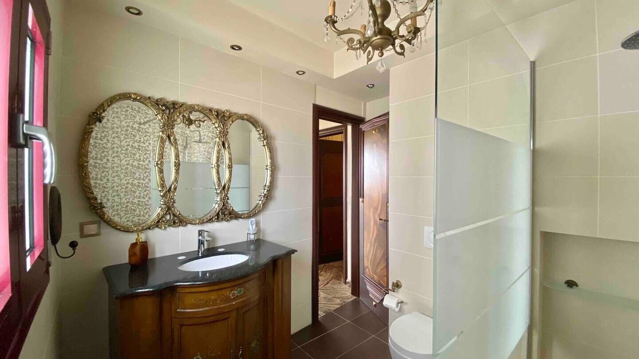 Photo of Bathroom in Kropia