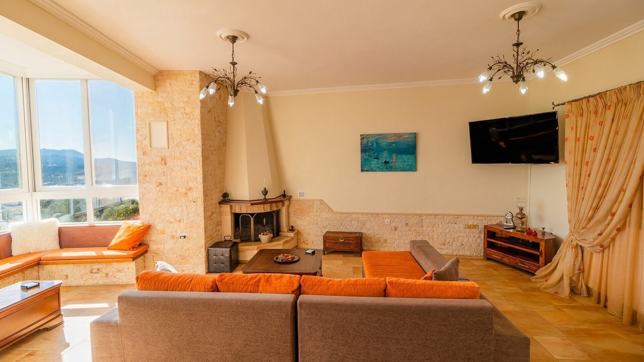 Photo of Livingroom in Esperion