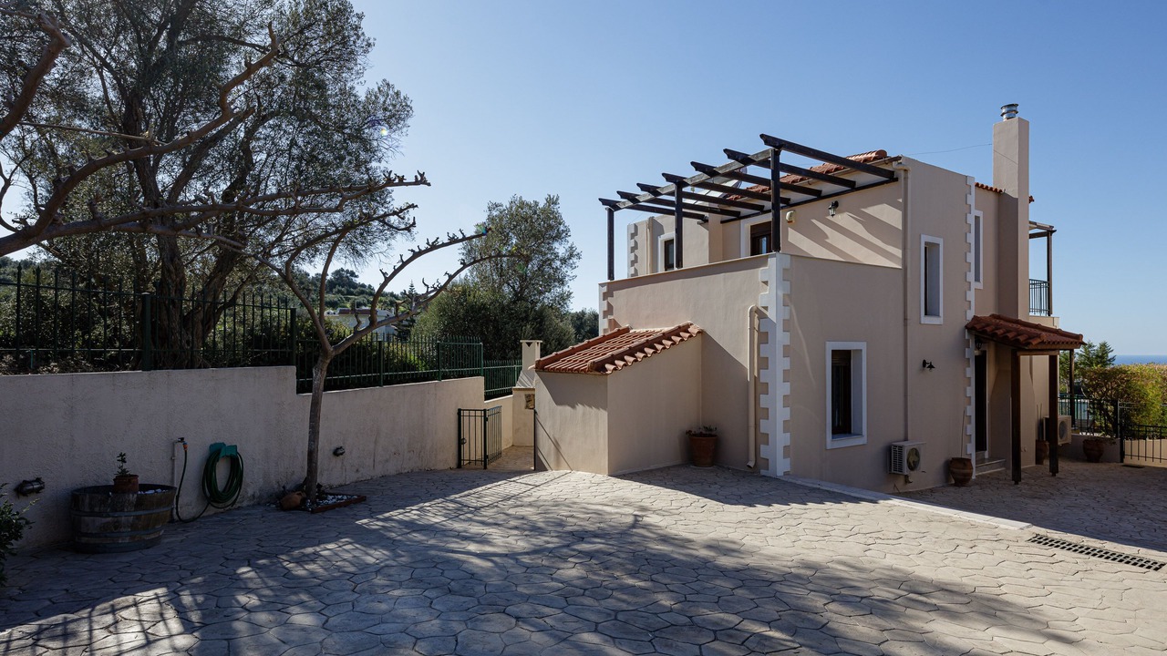 Photo of Outdoor in Kirianna