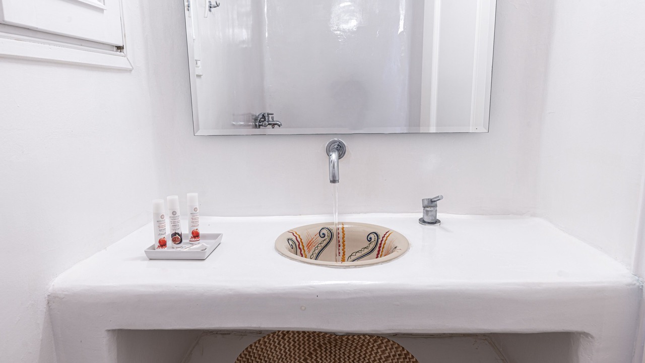 Photo of Bathroom in Psarou