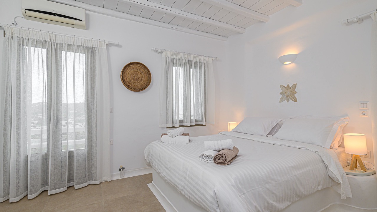 Photo of Bedroom in Psarou