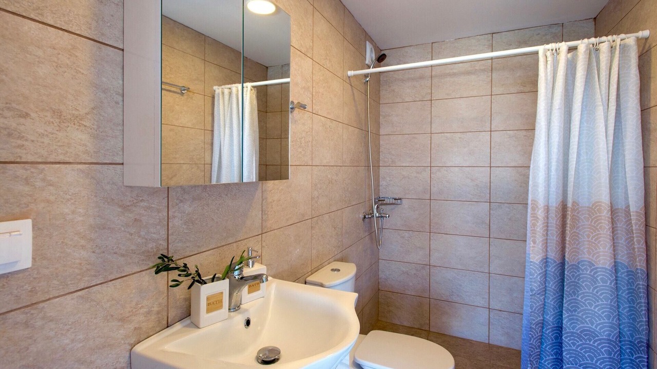 Photo of Bathroom in Agios Spyridon Corfu