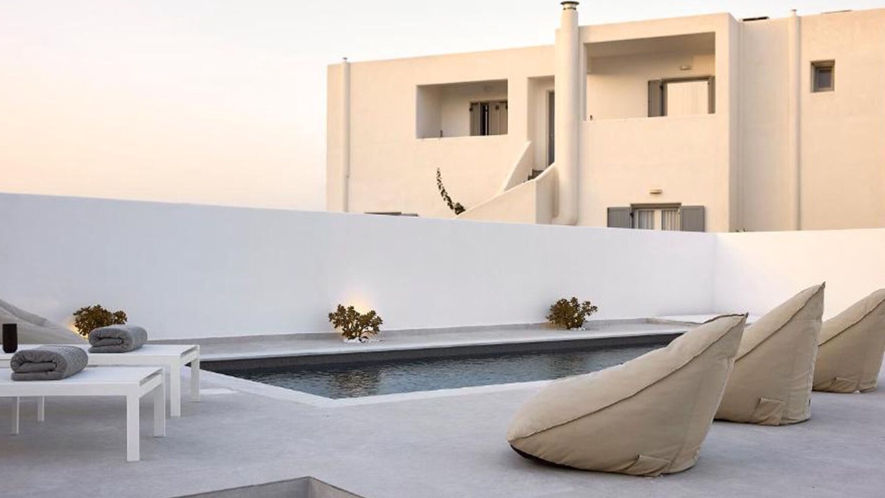 Photo of Outdoor in Adamas