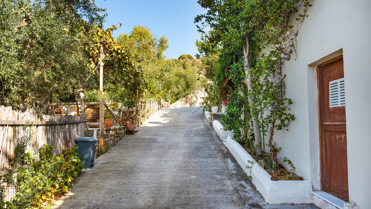 Photo of Outdoor in Glinado