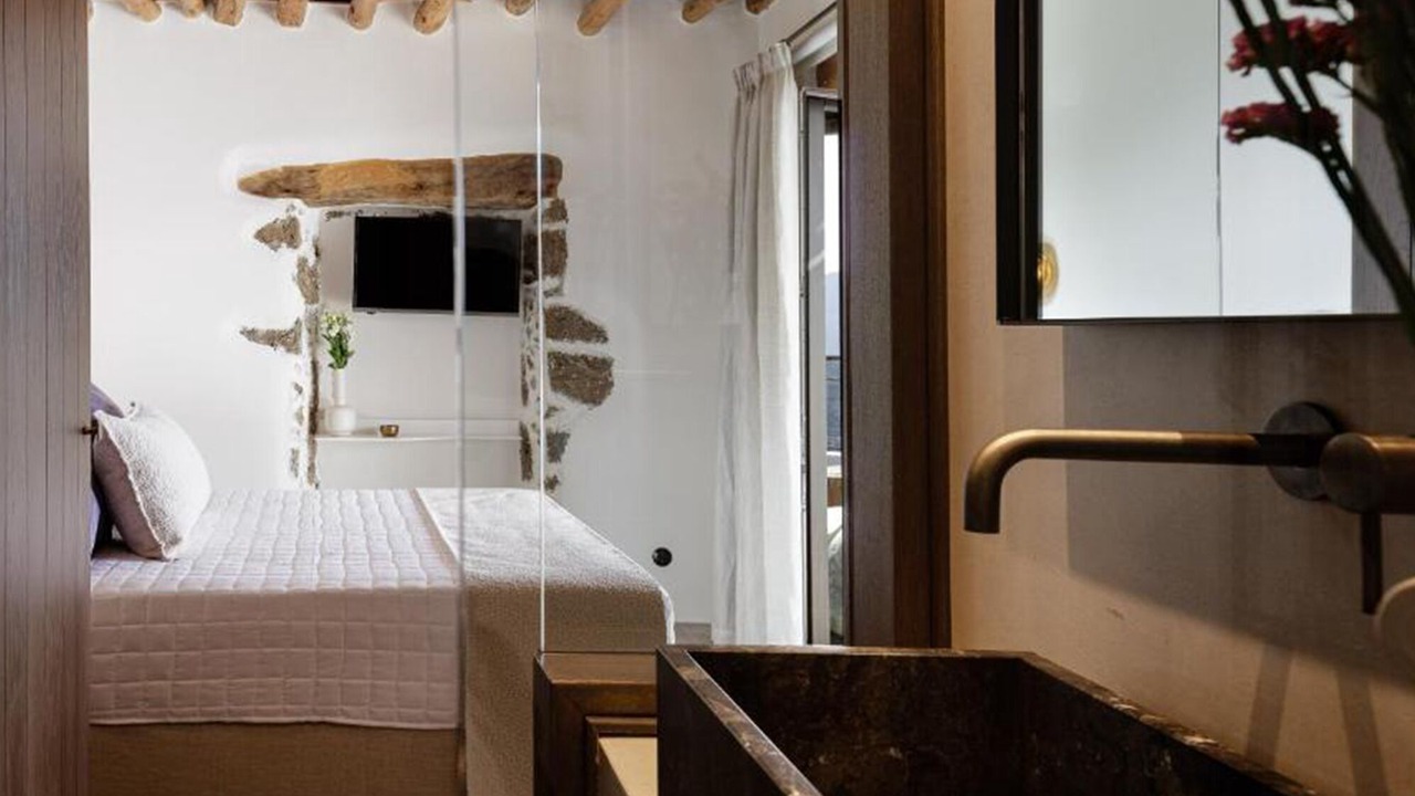 Photo of Bedroom in Mirthios