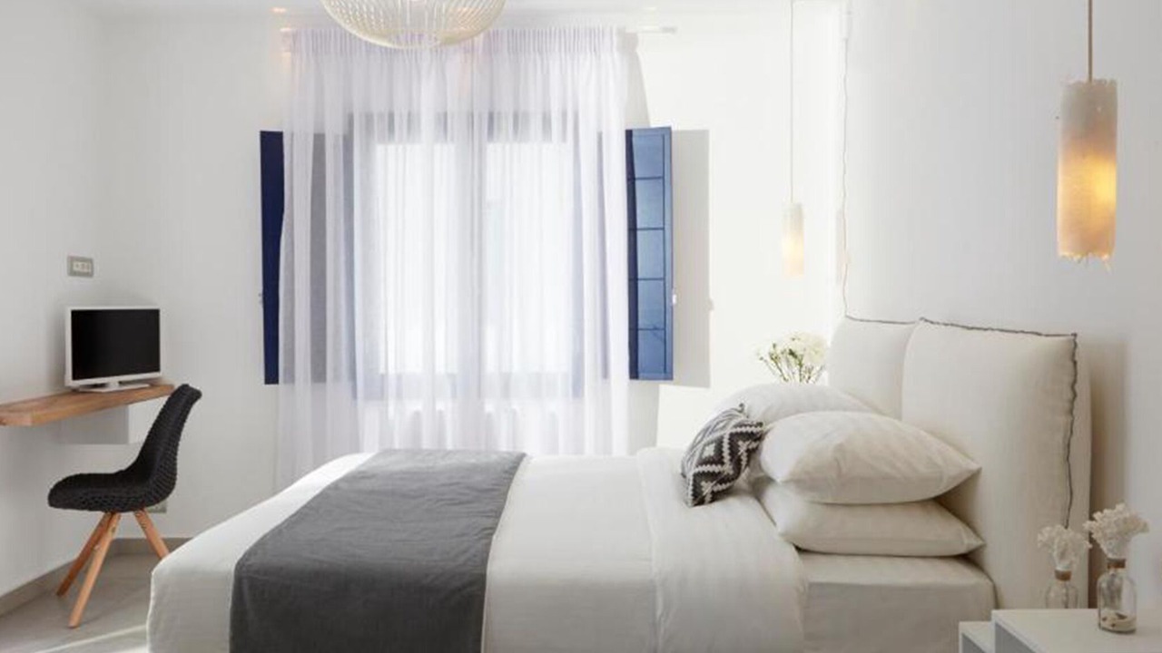 Photo of Bedroom in Exo Gialos