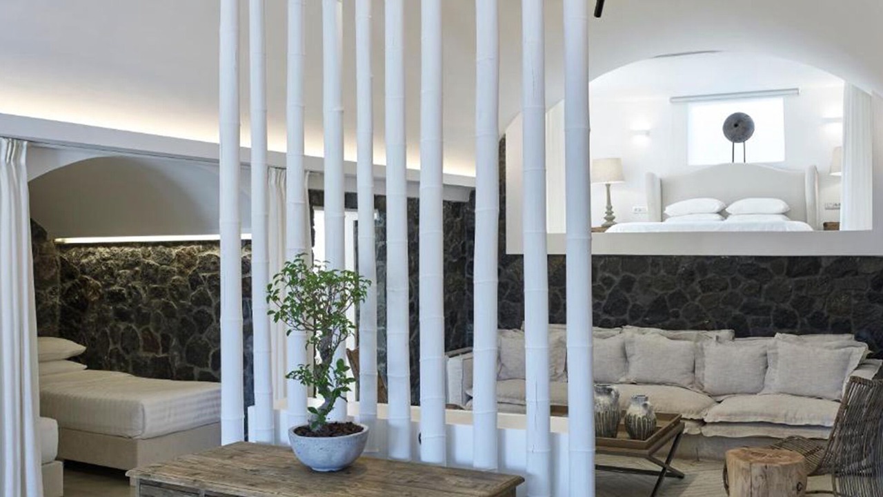 Photo of Bedroom in Exo Gialos