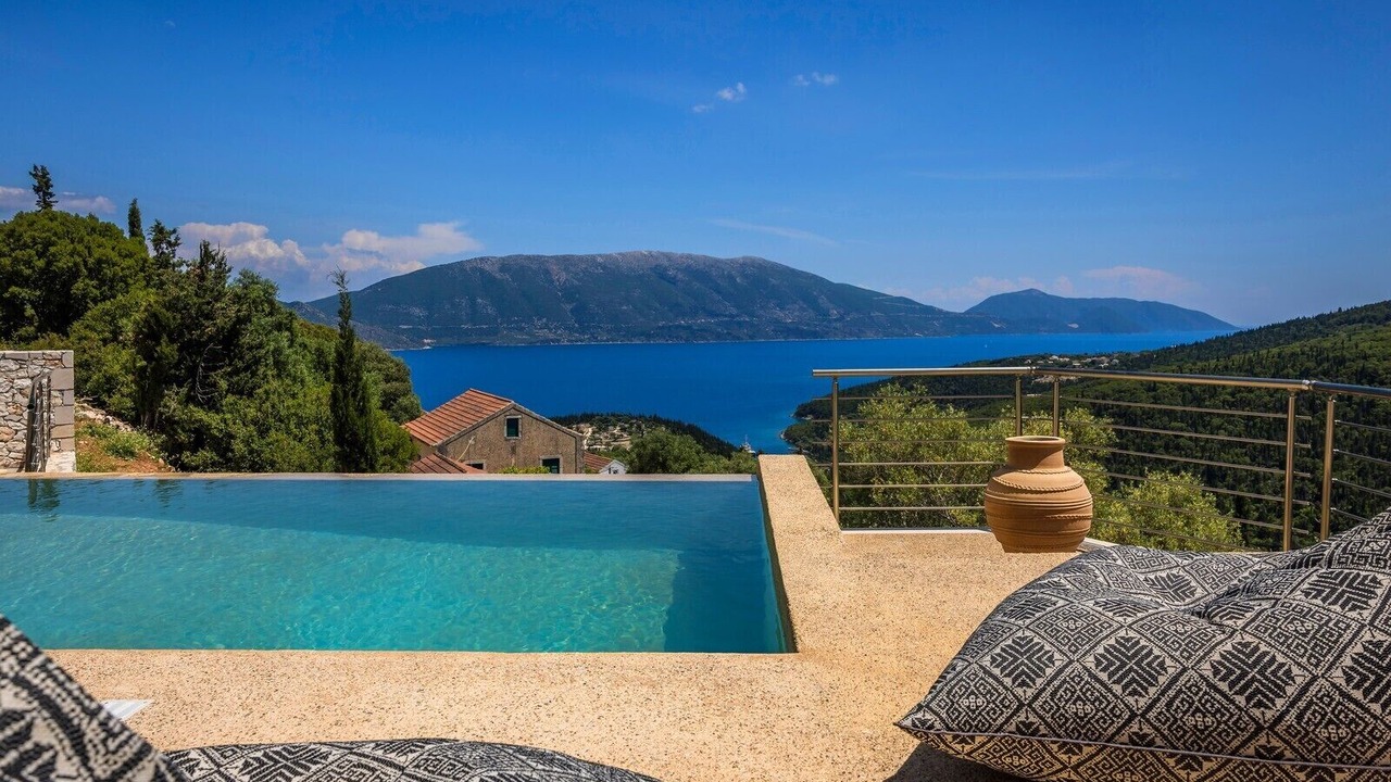 Photo of Outdoor in Tselendata