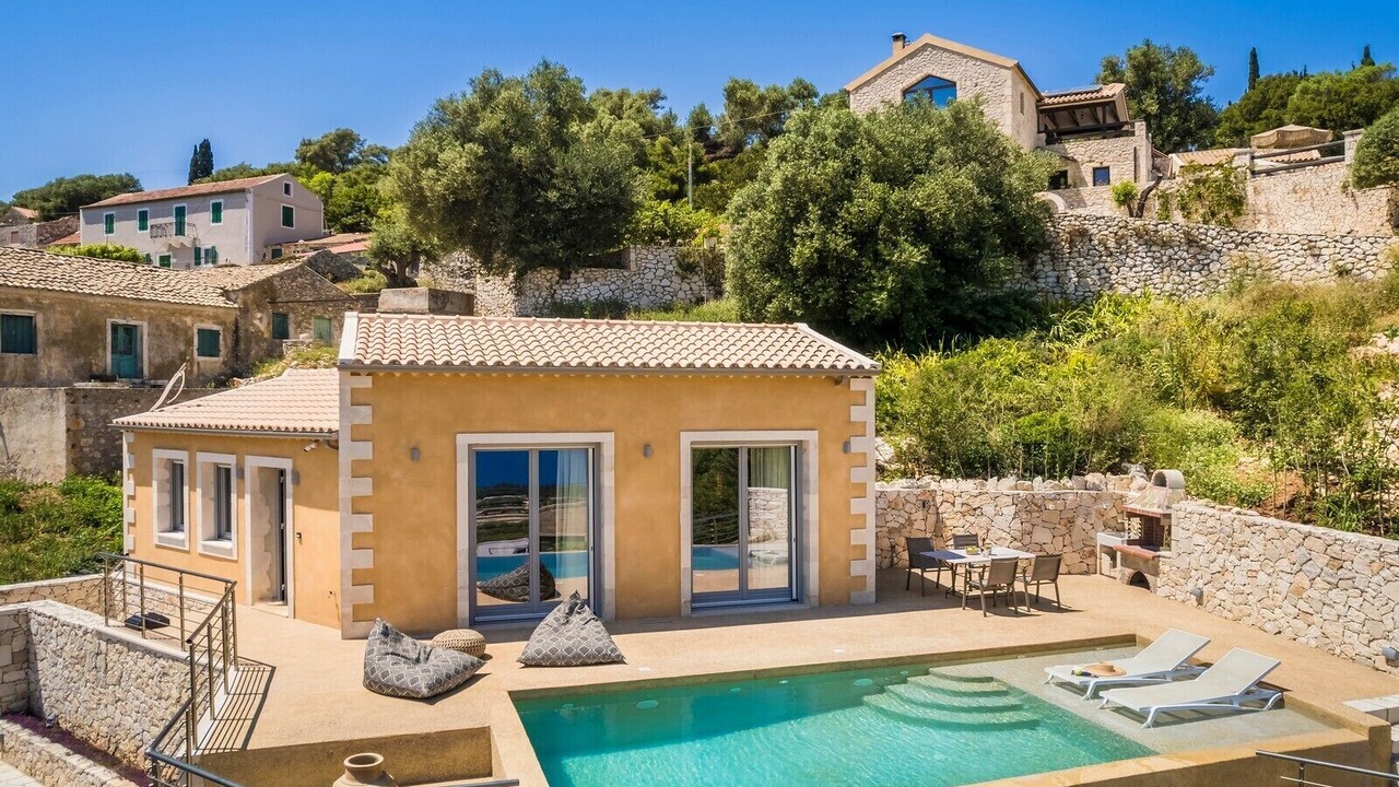 Photo of Outdoor in Tselendata