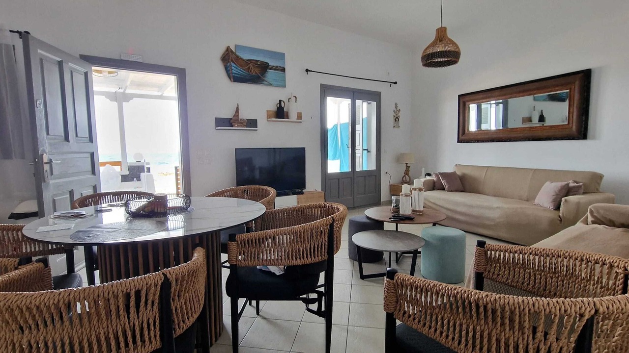 Photo of Livingroom in Monolithos