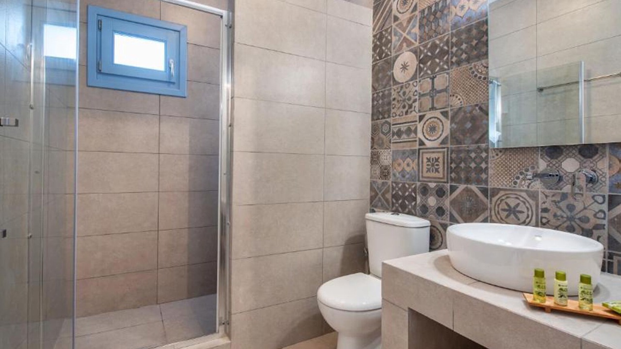 Photo of Bathroom in Exo Gialos