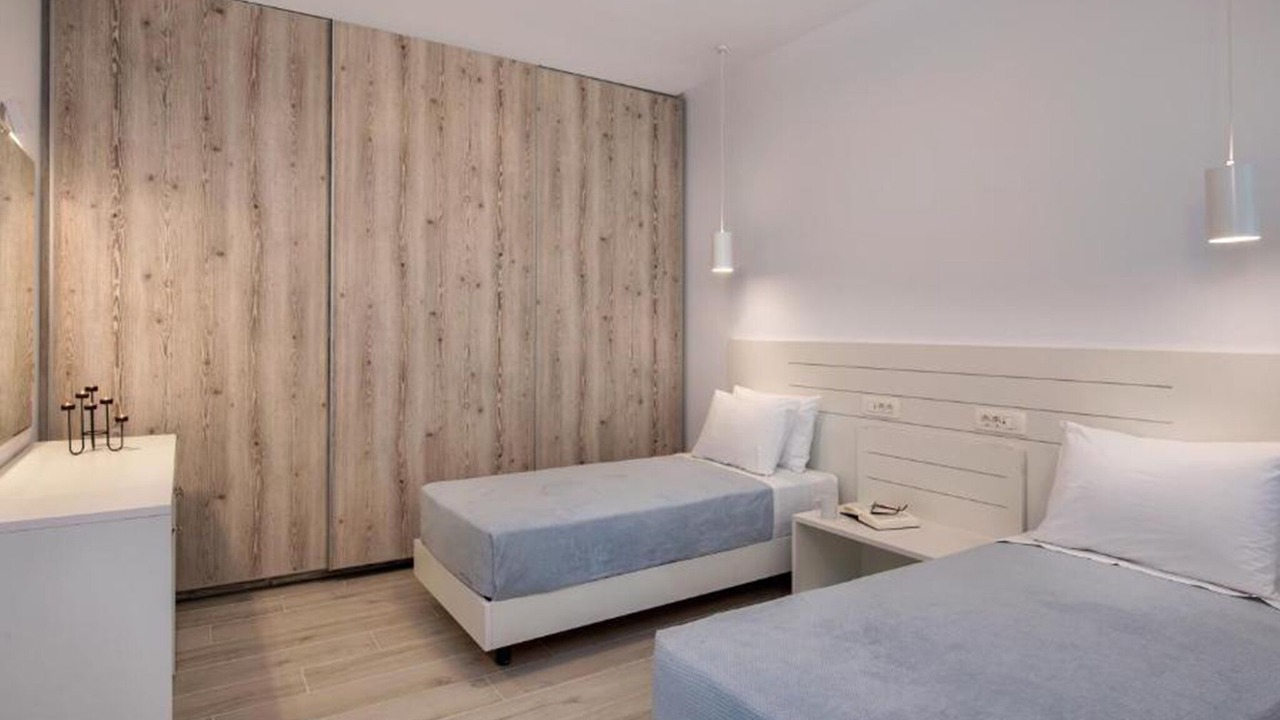 Photo of Bedroom in Exo Gialos