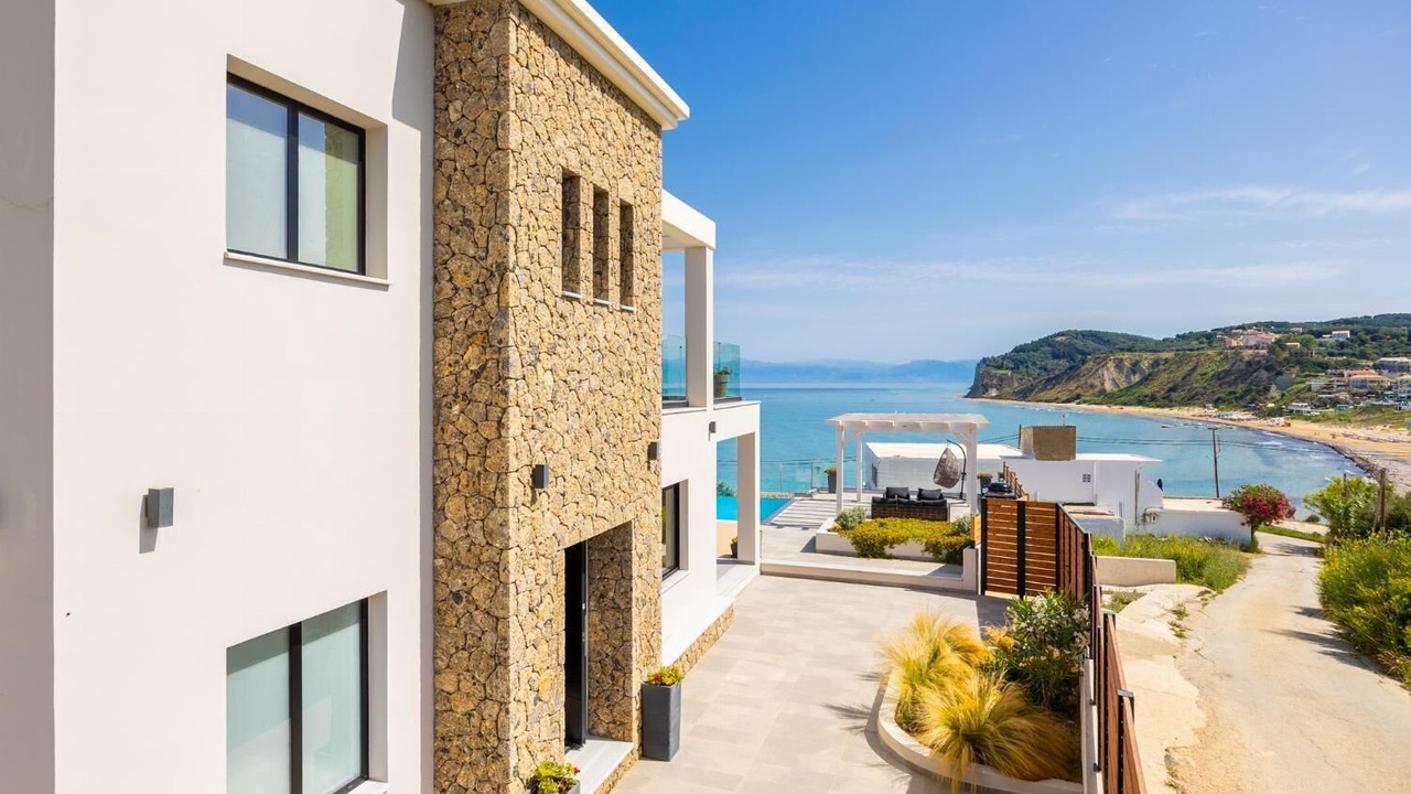 Photo of Outdoor in Agios Stefanos Avliotes