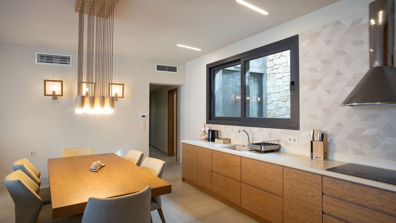 Photo of Kitchen in Petaleia