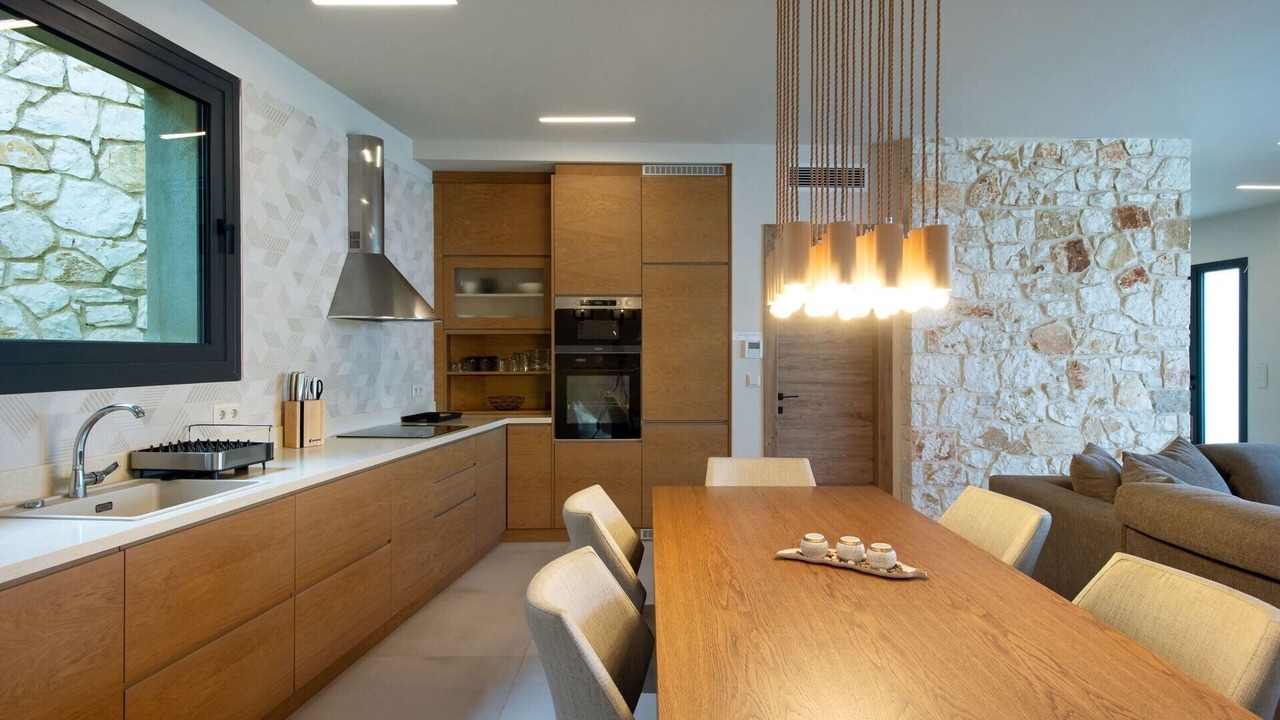 Photo of Kitchen in Petaleia