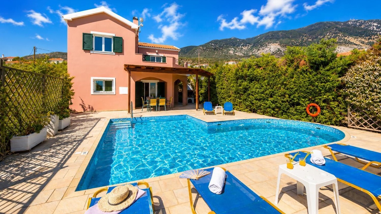 Photo of Outdoor in Karavados