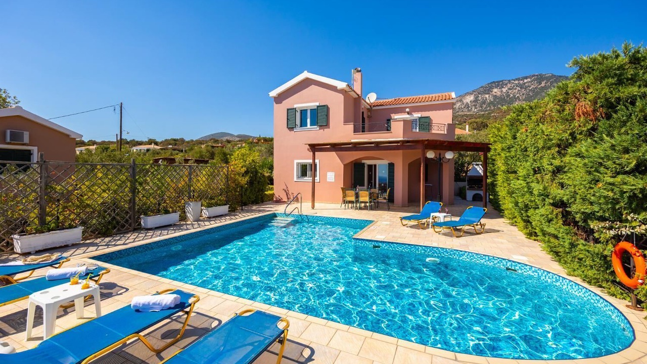 Photo of Outdoor in Karavados