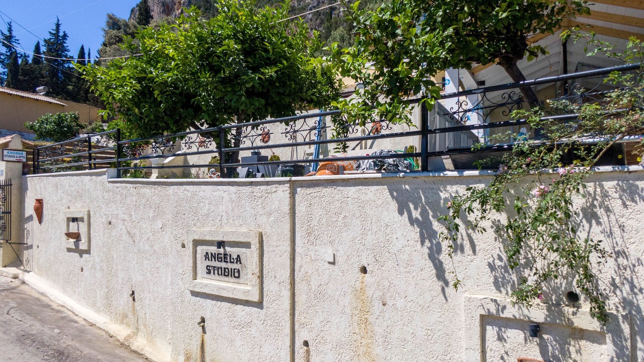 Photo of Outdoor in Lakones