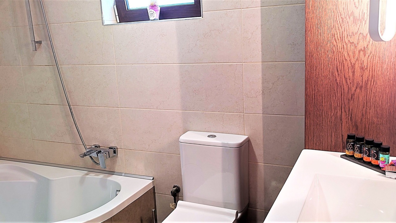 Photo of Bathroom in Exopoli