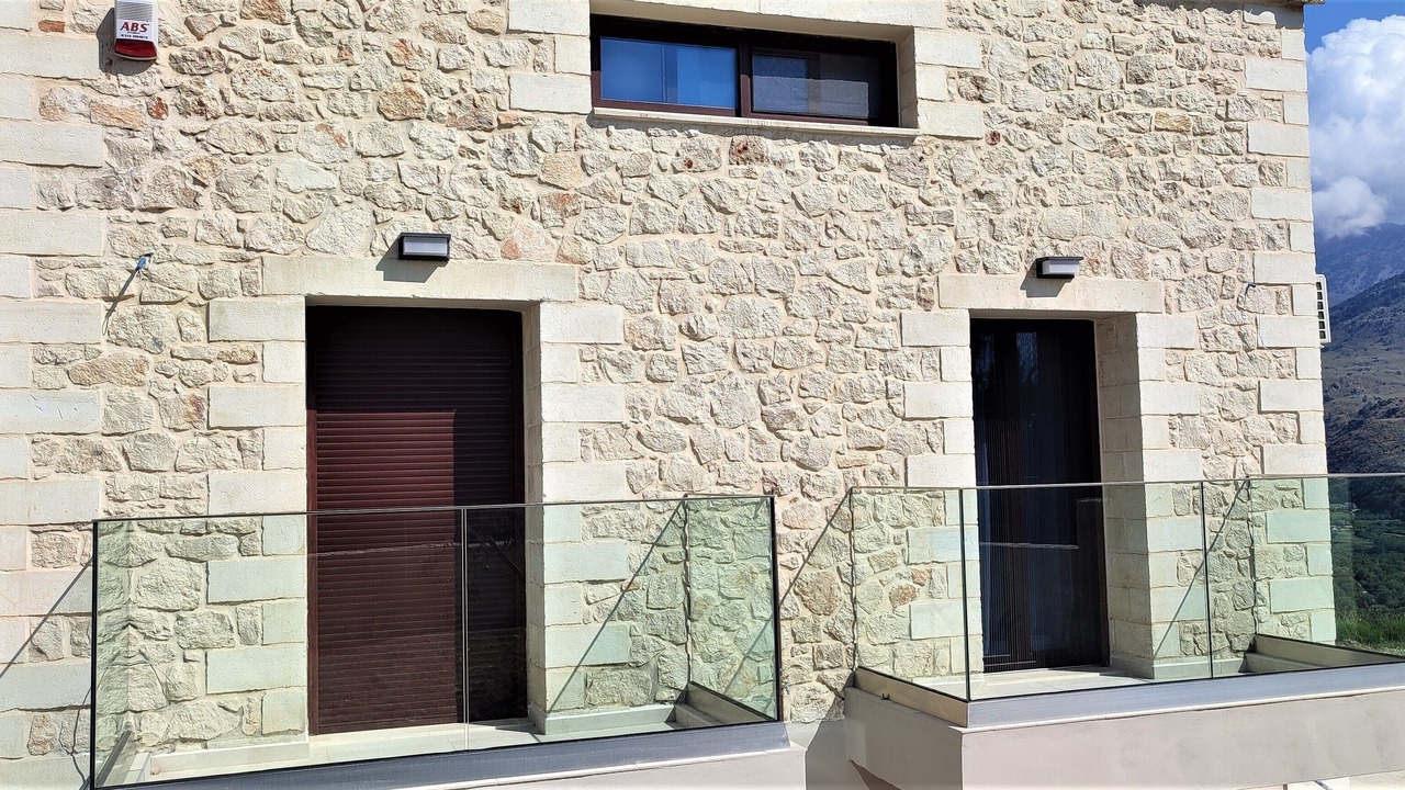 Photo of Outdoor in Exopoli