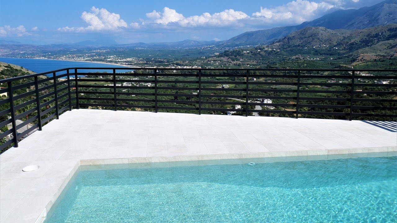 Photo of Outdoor in Exopoli