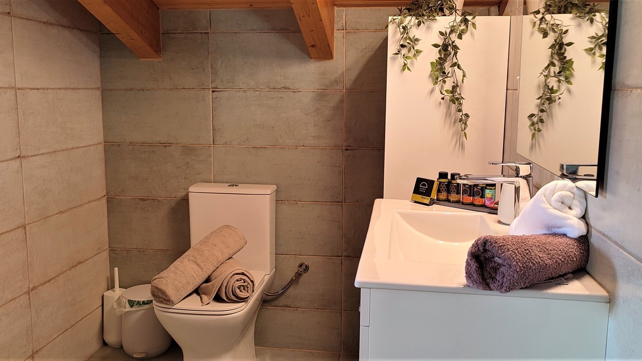 Photo of Bathroom in Exopoli