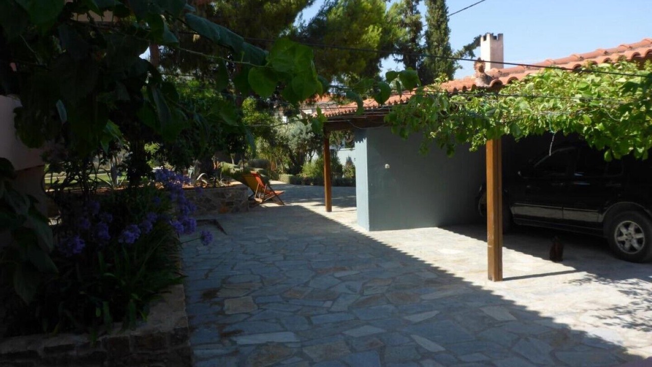 Photo of Outdoor in Porto Rafti