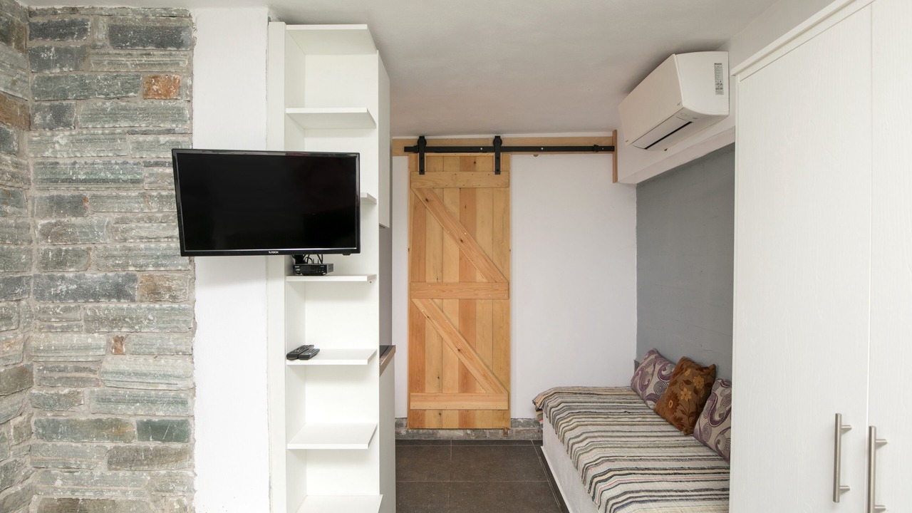 Photo of Bedroom in Nea Styra