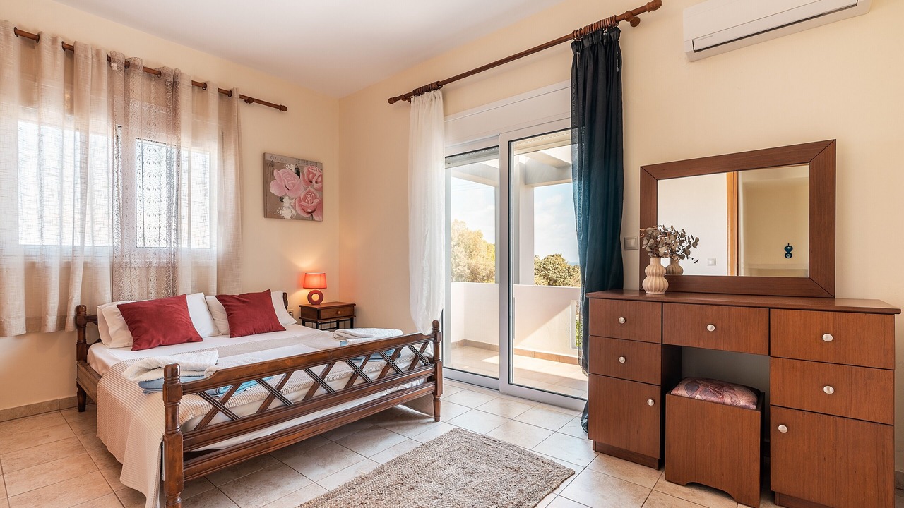 Photo of Bedroom in Gennadi