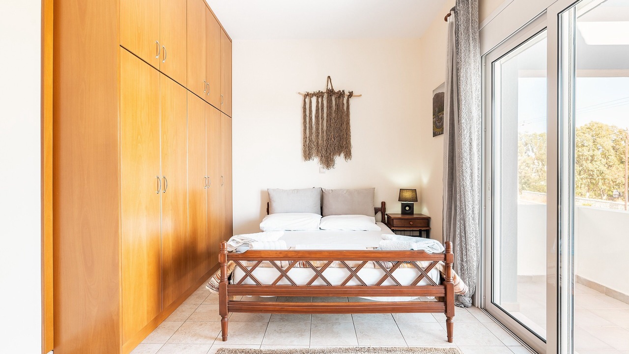 Photo of Bedroom in Gennadi